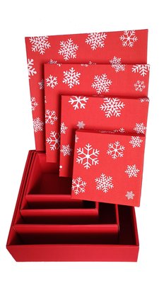 Набор подарочных коробок "Новый год красная снежинки" (4 шт.) двусторонний картон (h-9) kor-NGKS-h9 фото
